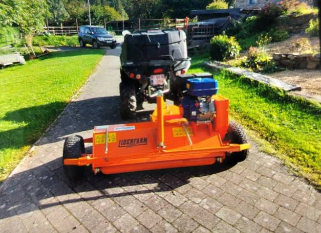 Faucheuse &agrave; fl&eacute;aux/tondo broyeur ATV120