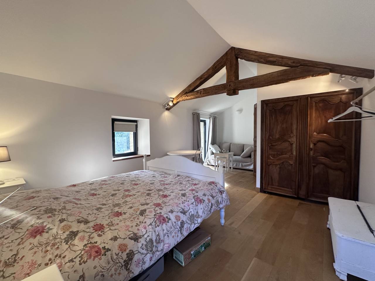 DOMAINE EQUESTRE EN ACTIVITE SUR 9,5 HA - Drome (26)