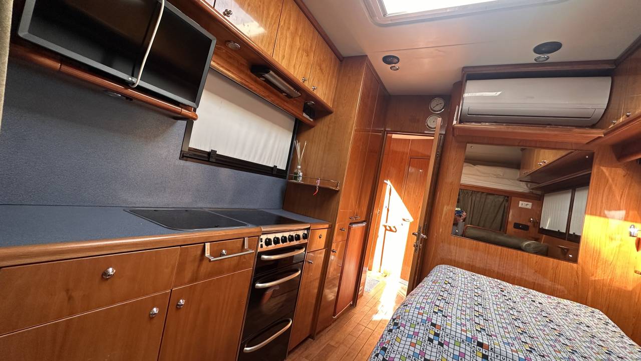 Camion VL Chevaux Oakley IVECO  2005 Occasion