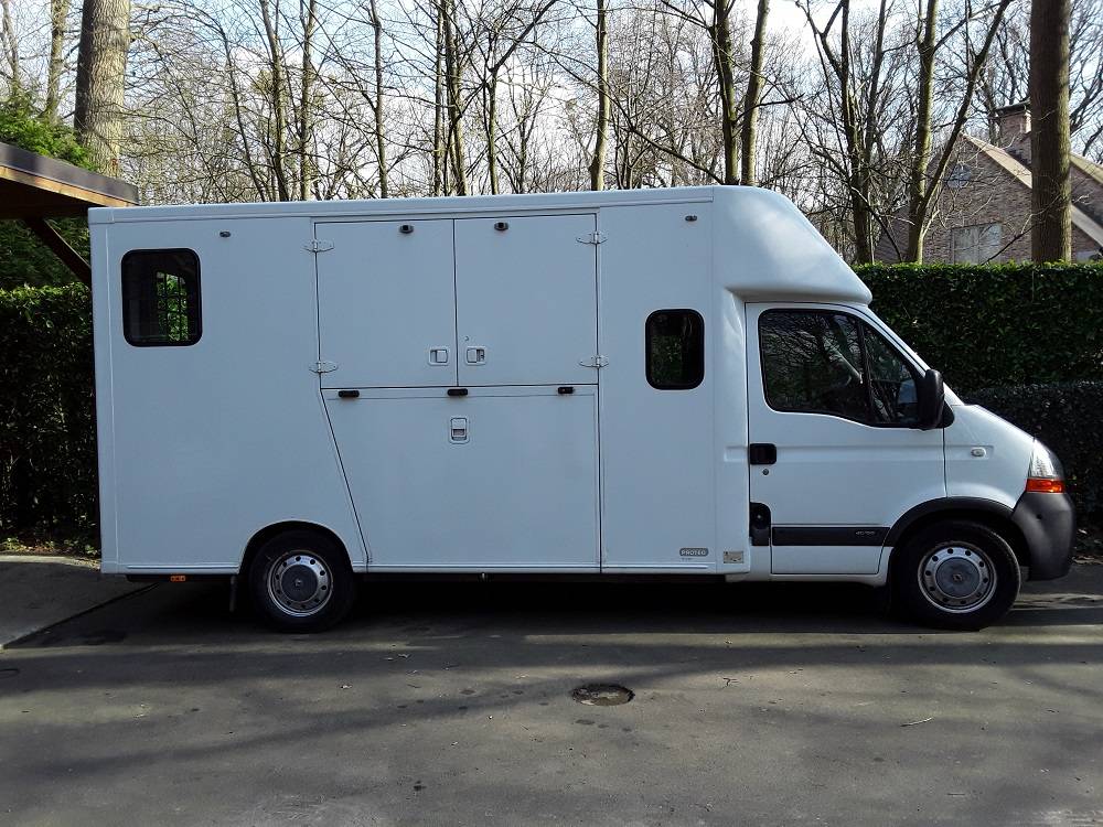 Camionnette Chevaux Theault