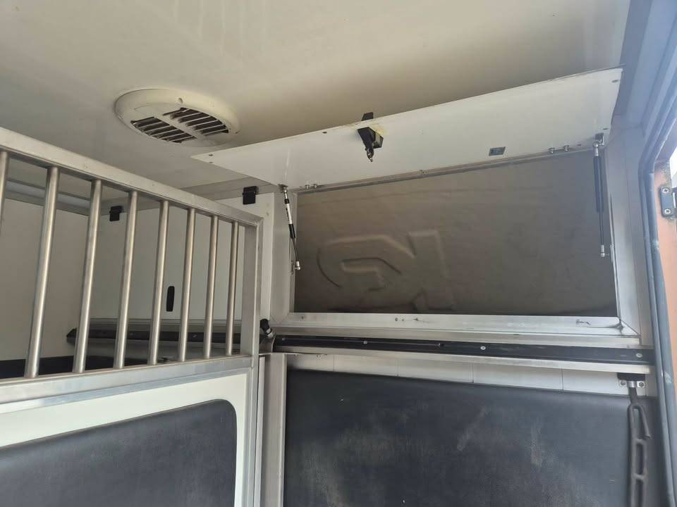 Krismar 3 places stalles