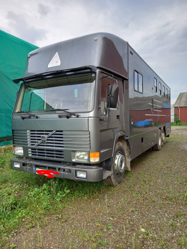 Volvo FL10 home car 5-6 chevaux 