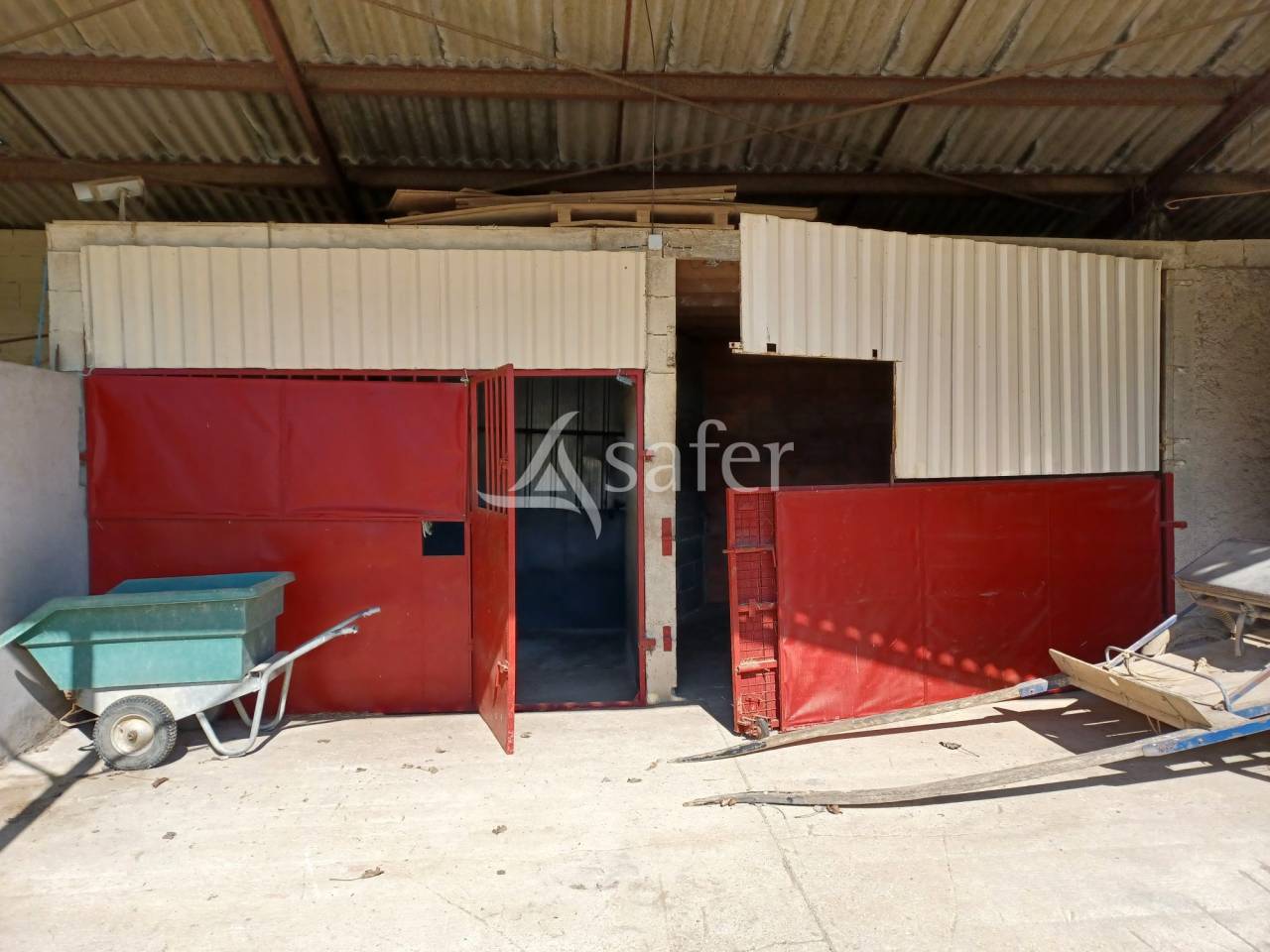 Structure &eacute;questre 10 hectares