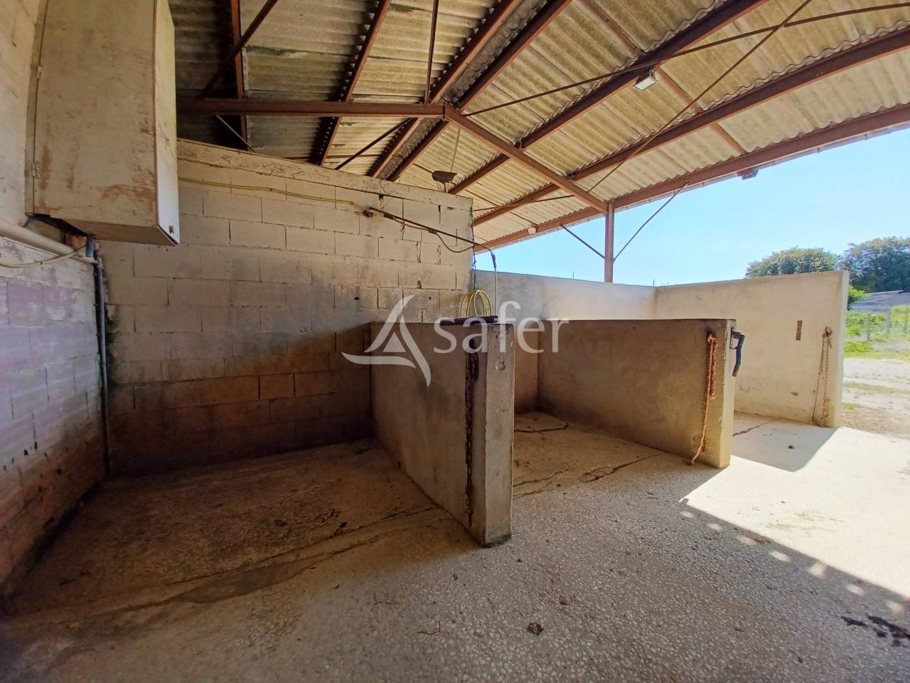 Structure &eacute;questre 10 hectares