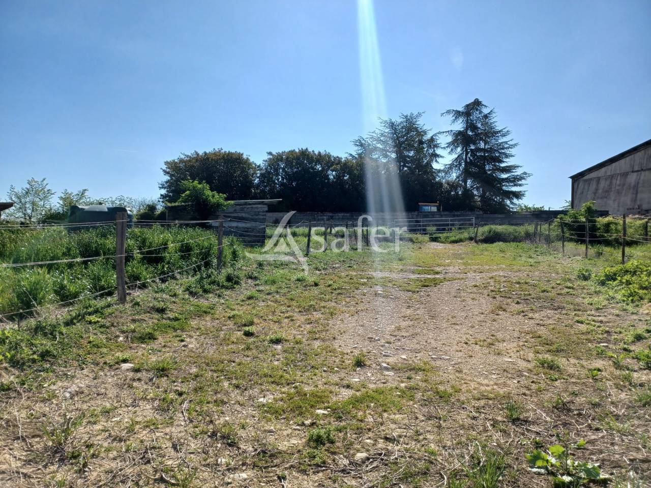 Structure &eacute;questre 10 hectares