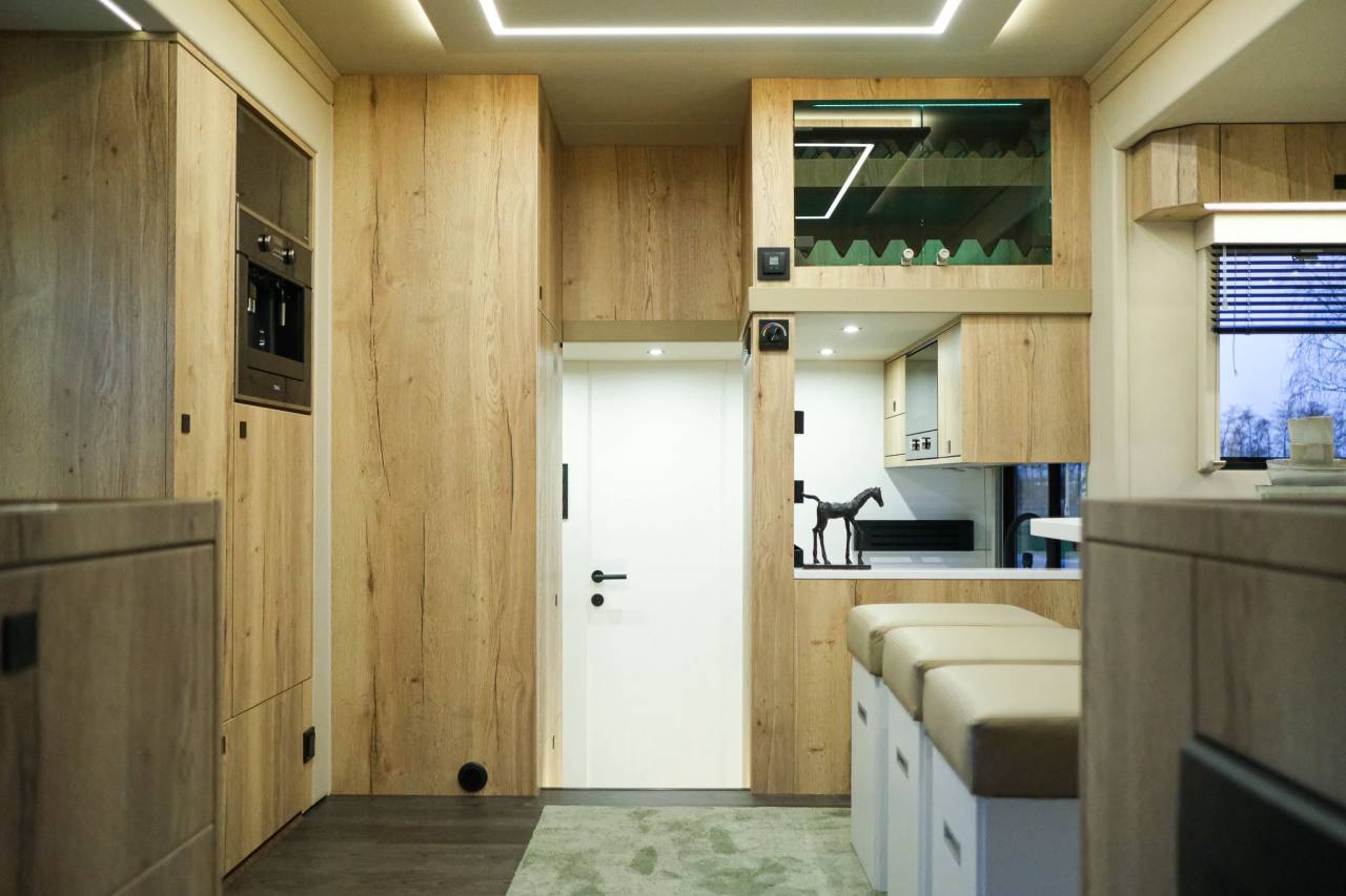 &Agrave; vendre : Camion Volvo 5 chevaux 560cv - full options