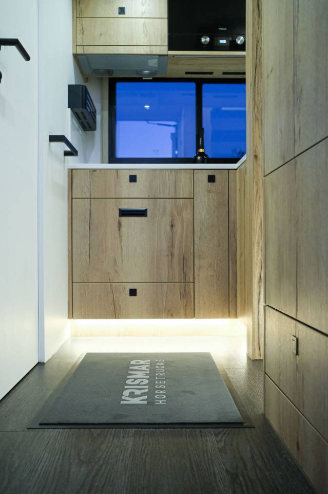 &Agrave; vendre : Camion Volvo 5 chevaux 560cv - full options