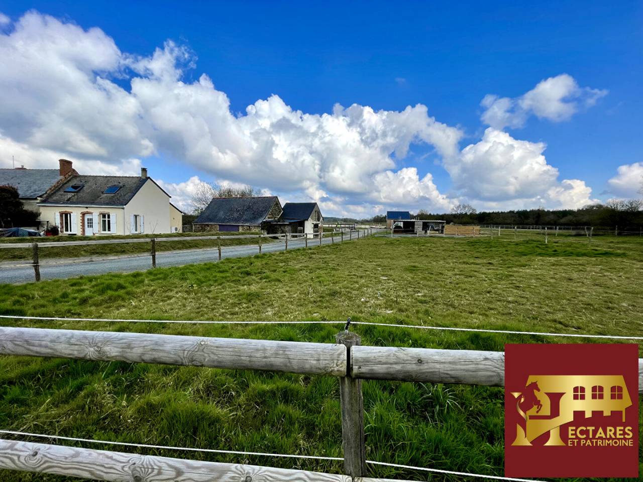 Maison 97 m2, 4,5 hectares